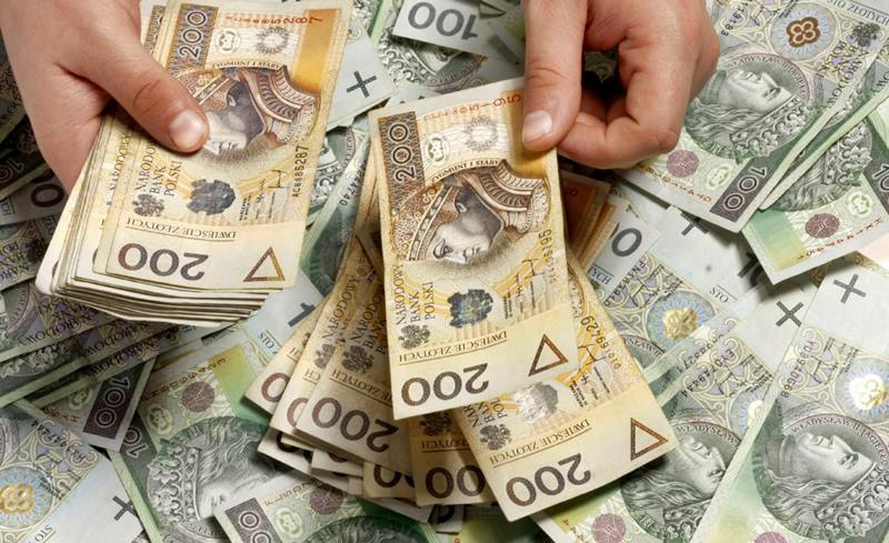 Средняя зарплата в Польше в 2024 году